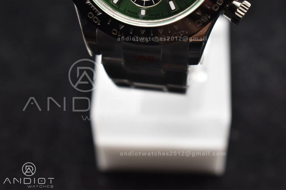 Breathable Daytona IPK 1:1 Best Edition 904L SS Case and Bracelet Green Dial Black Ceramic Bezel SA 817