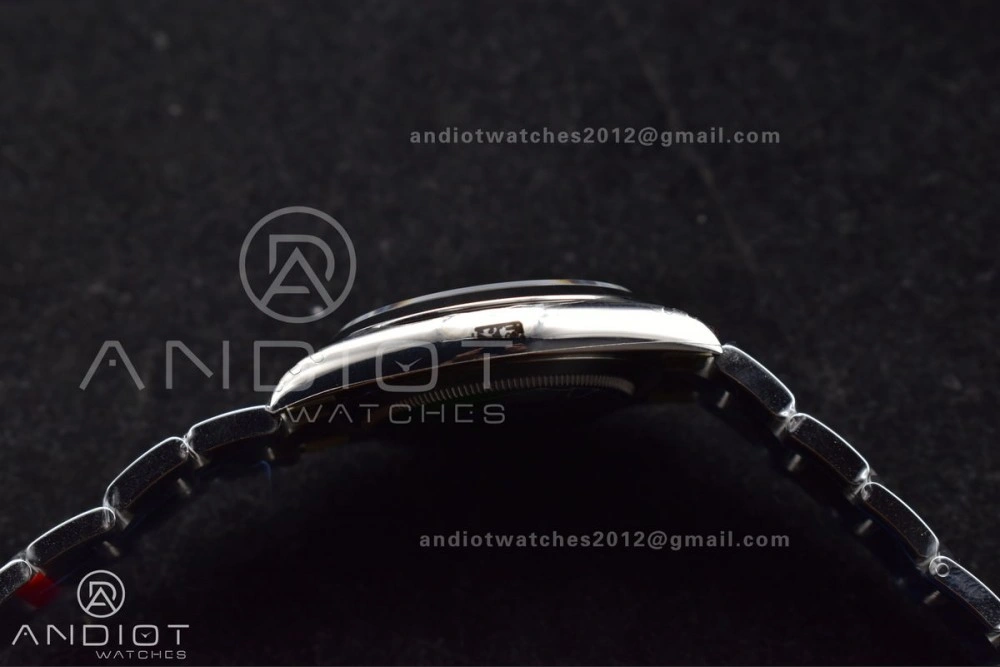 QuickDry Explorer 224270 40mm 904L SS VSF 1:1 Best Edition Black Dial on 904L SS Bracelet VS 840