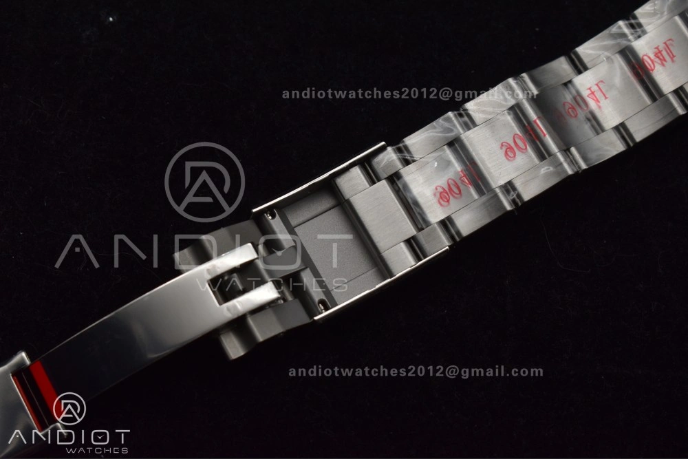 WrinkleFree Explorer II 42mm 226570 904L SS Clean 1:1 Best Edition Black Dial on Bracelet DD 843