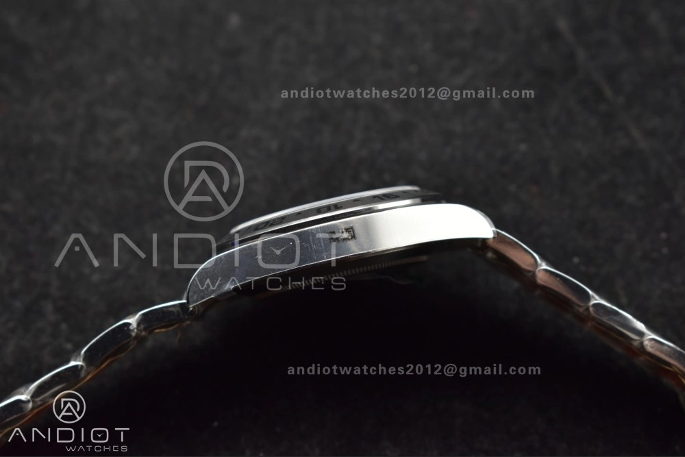 WrinkleFree Explorer II 42mm 226570 904L SS Clean 1:1 Best Edition Black Dial on Bracelet DD 843