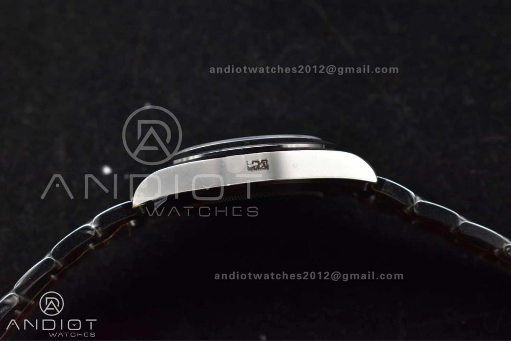 Explorer II 42mm 226570 904L SS Clean 1:1 Best Edition White Dial on Bracelet DD3285 CHS WellDesigned 845