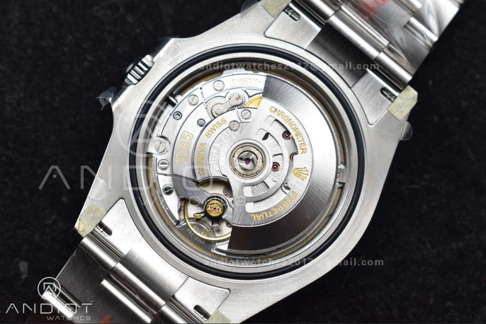 Explorer II 42mm 226570 904L SS Clean 1:1 Best Edition White Dial on Bracelet DD3285 CHS WellDesigned 845