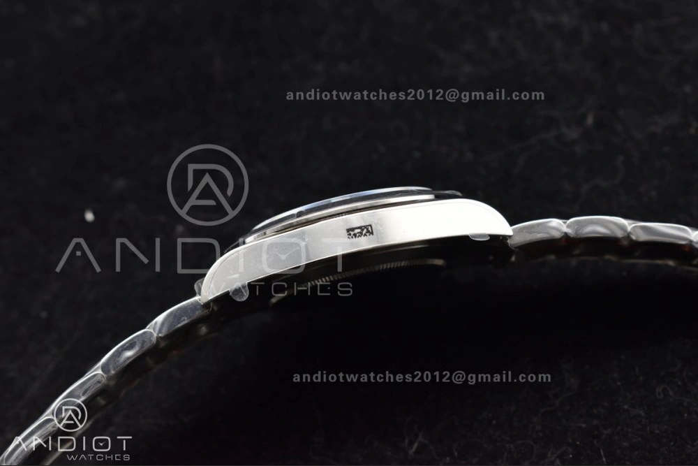 Explorer II 42mm 226570 Black 904L SS GMF 1:1 Best Edition White Dial On Bracelet VR3285 CHS Affordable 844