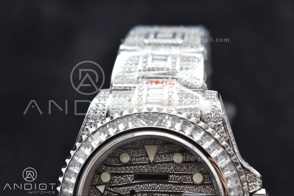 GMT 40mm Full Diamonds SS AMGF Best Edition Diamond Dial On Bracelet On VR Stretchable 849