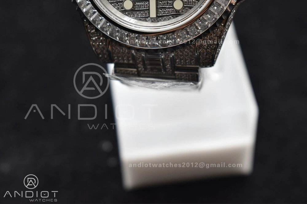 GMT 40mm Full Diamonds SS AMGF Best Edition Diamond Dial On Bracelet On VR Stretchable 849