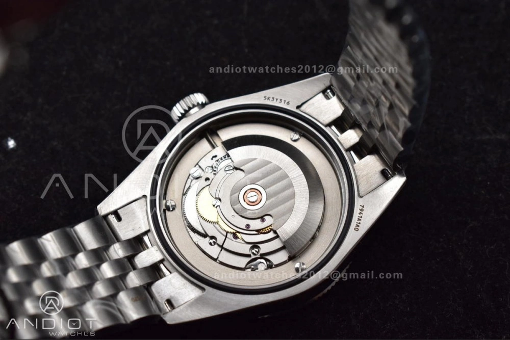 SunProtective Heritage Black Bay 41mm SS ZF 1:1 Best Edition Black Dial on Jubilee Bracelet A 1267