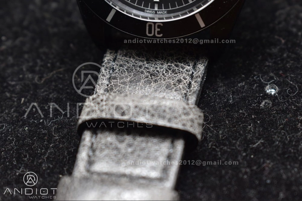 Heritage Black Bay Dark DLC ZF 1:1 Best Edition Black Bezel on Distressed Leather Strap A2824 V WrinkleFree 425
