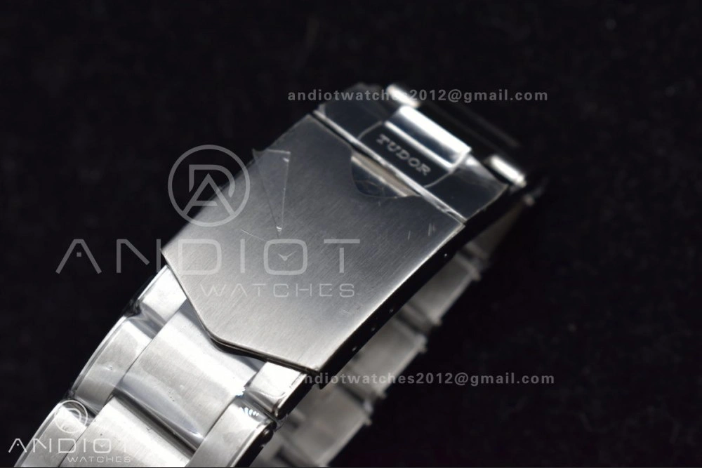 EasyMatch Heritage Black Bay Red Bezel ZF 1:1 Best Edition on SS Bracelet A 1276