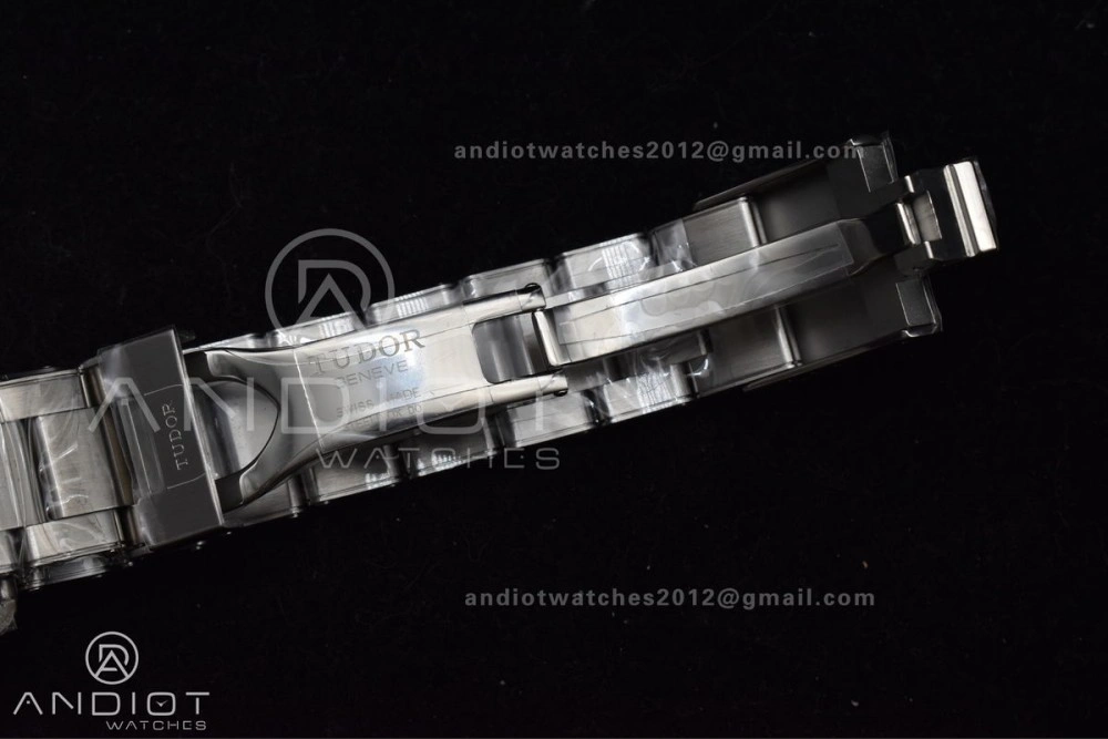 SunProtective Heritage Black Bay Steel ZF 1:1 Best Edition on SS Bracelet A2824 V 1269