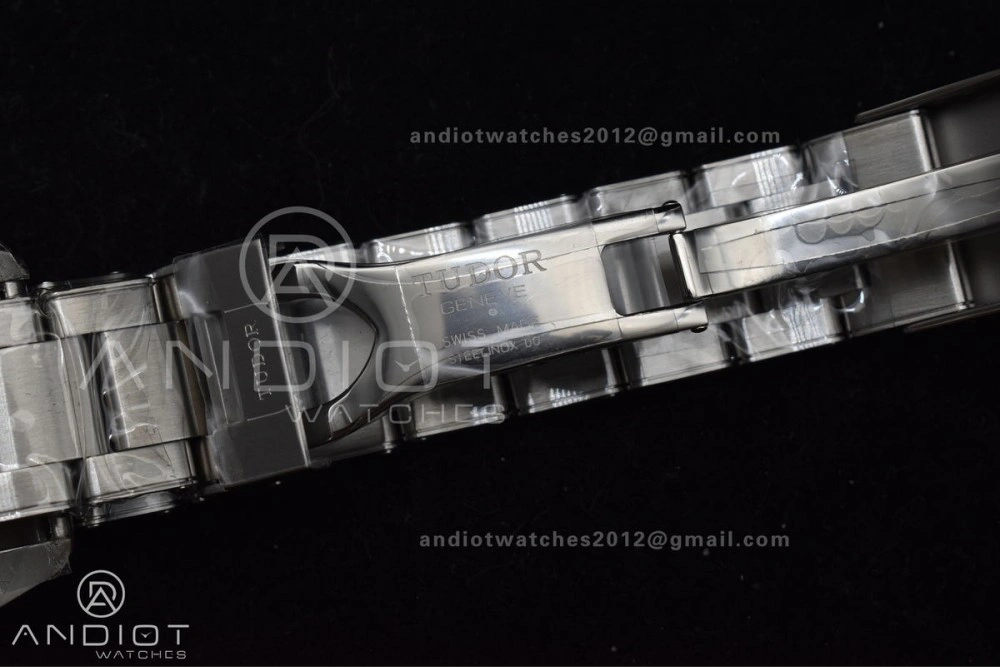 SunProtective Heritage Black Bay Steel ZF 1:1 Best Edition on SS Bracelet A2824 V 1269