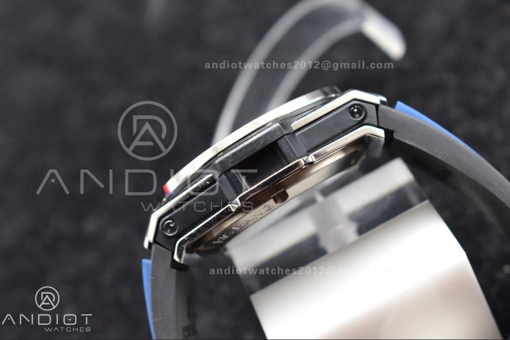 Hublot Big Bang Unico Titanium ZF 1:1 Best Edition Blue Skeleton Dial on Blue Rubber Strap A Breathable 424