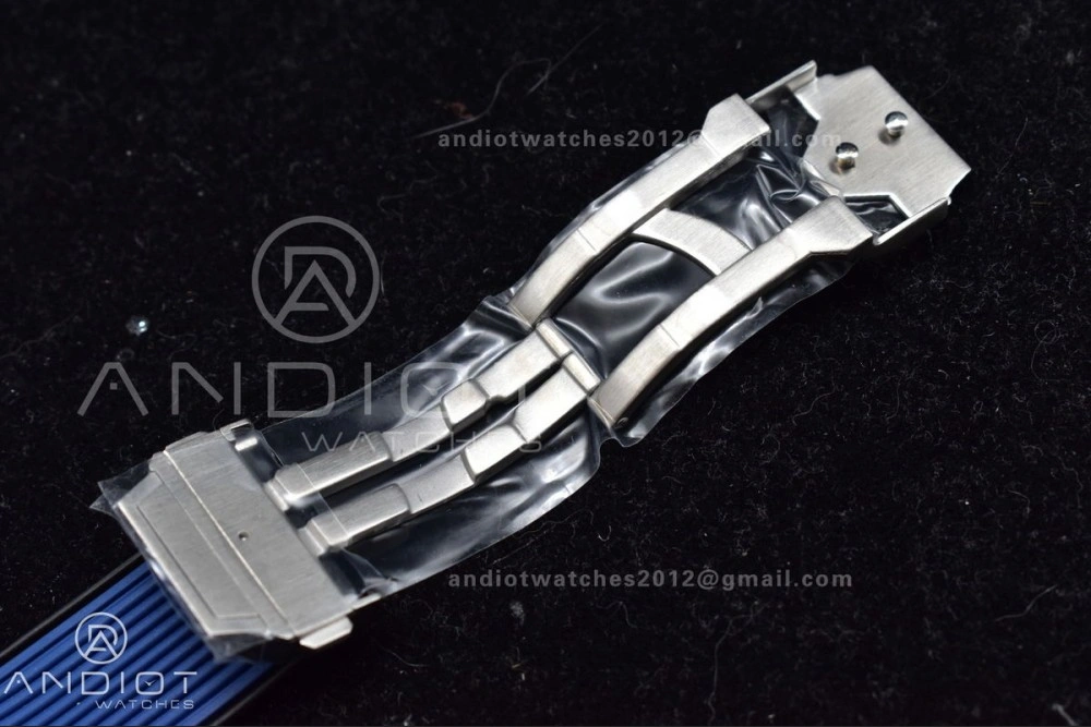 Hublot Big Bang Unico Titanium ZF 1:1 Best Edition Blue Skeleton Dial on Blue Rubber Strap A Breathable 424