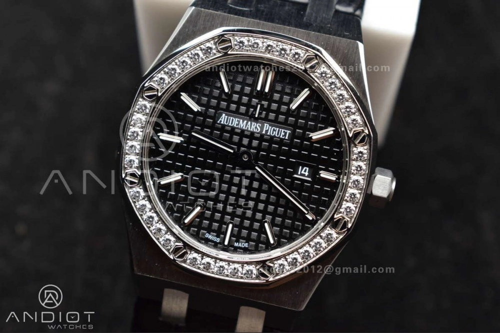 FlexibleFit Lady Royal Oak 33mm 67651 SS Diamond Bezel V7F 1:1 Black Textured Dial On Stainless Strap Ronda Quartz 120