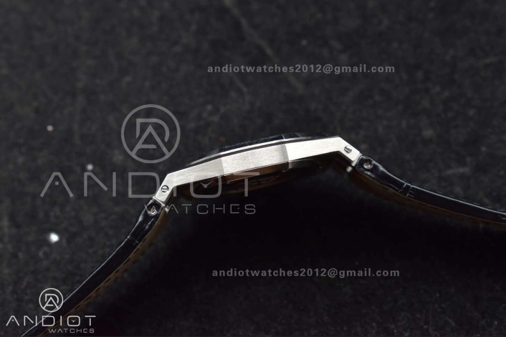 FlexibleFit Lady Royal Oak 33mm 67651 SS Diamond Bezel V7F 1:1 Black Textured Dial On Stainless Strap Ronda Quartz 120