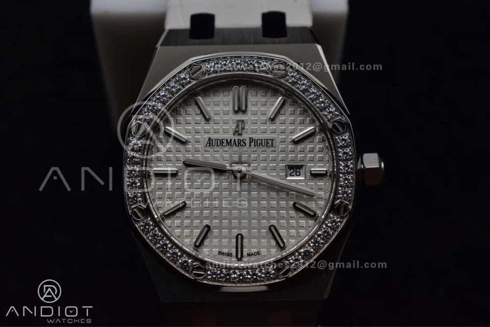 Lady Royal Oak 33mm 67651 SS Diamond Bezel V7F 1:1 White Textured Dial On White Croco Leather Strap Ronda Quartz to AP Cal. EasyCare 101