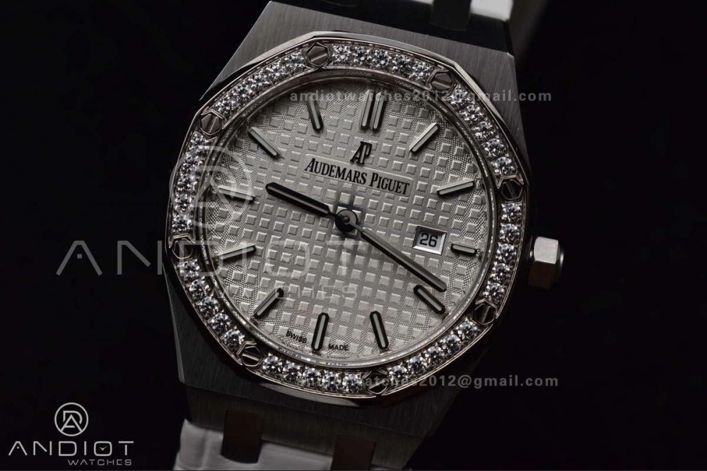 Lady Royal Oak 33mm 67651 SS Diamond Bezel V7F 1:1 White Textured Dial On White Croco Leather Strap Ronda Quartz to AP Cal. EasyCare 101