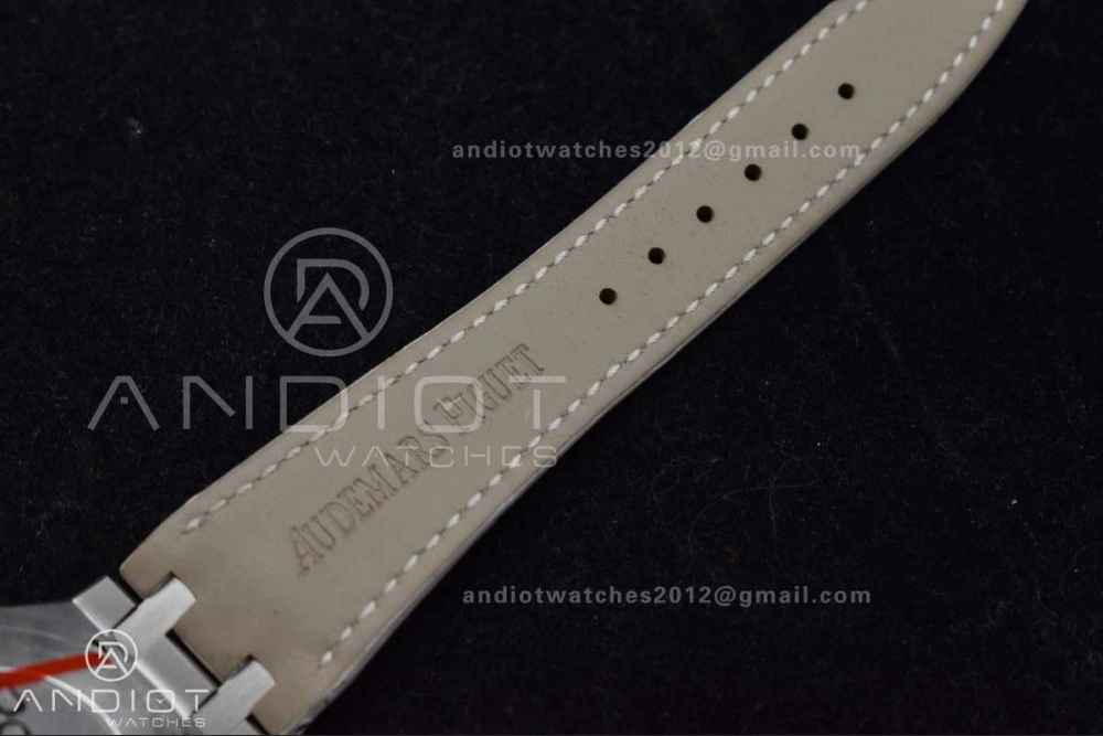 Lady Royal Oak 33mm 67651 SS Diamond Bezel V7F 1:1 White Textured Dial On White Croco Leather Strap Ronda Quartz to AP Cal. EasyCare 101