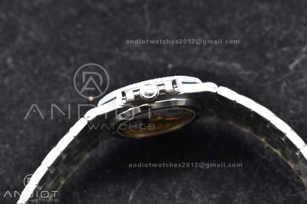 WrinkleFree Nautilus 5711 SS TWF Full Diamonds Bezel & Dial on Diamonds Bracelet A 384