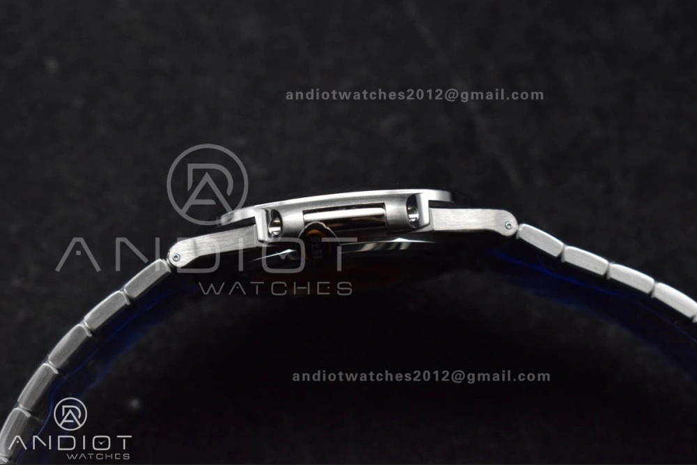 Elegant Nautilus 5711 1A 3KF 1:1 Best Edition Blue Textured Dial on SS Bracelet A324 Super Clone V 364