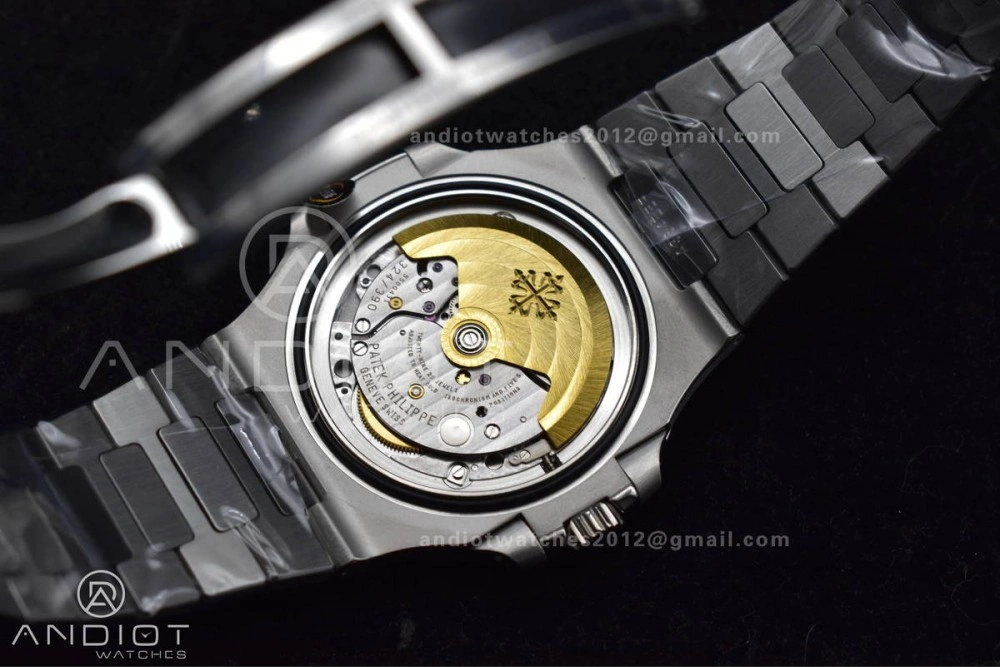 Elegant Nautilus 5711 1A 3KF 1:1 Best Edition Blue Textured Dial on SS Bracelet A324 Super Clone V 364