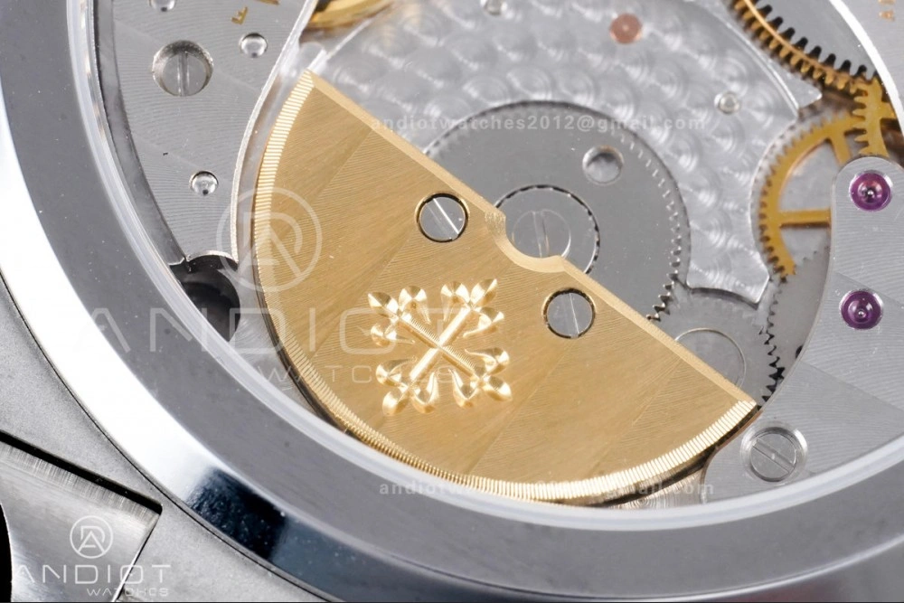 ModernLook Nautilus 5712 SS PPF 1:1 Best Edition Blue Dial on SS Bracelet PPF240 Super Clone V 365