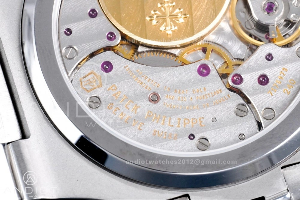 Lightweight Nautilus 5712 SS PPF 1:1 Best Edition Tiffany Blue Dial on SS Bracelet PPF240 Super Clone V 363