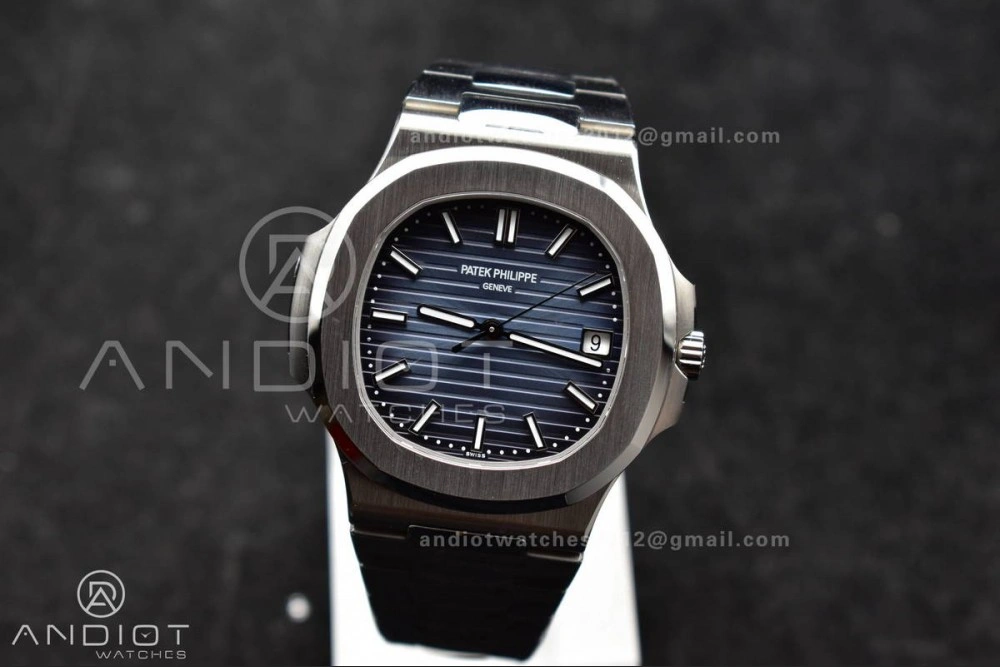 Nautilus 5811 1A 3KF 1:1 Best Edition Blue Textured Dial on SS Bracelet A330 Super Clone Functional 379