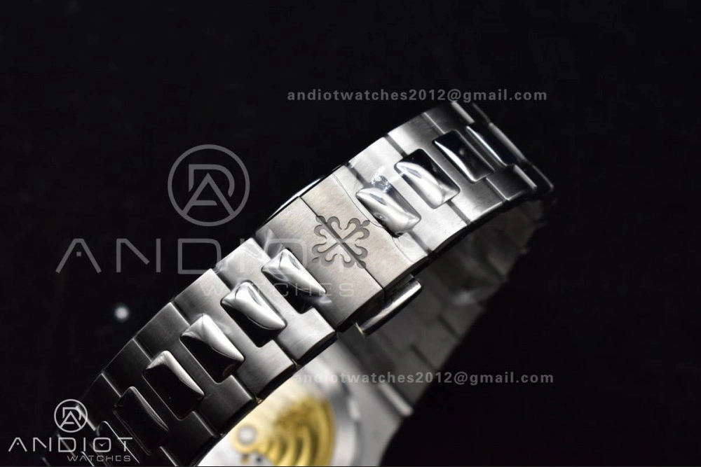 Nautilus 5811 1A 3KF 1:1 Best Edition Blue Textured Dial on SS Bracelet A330 Super Clone Functional 379
