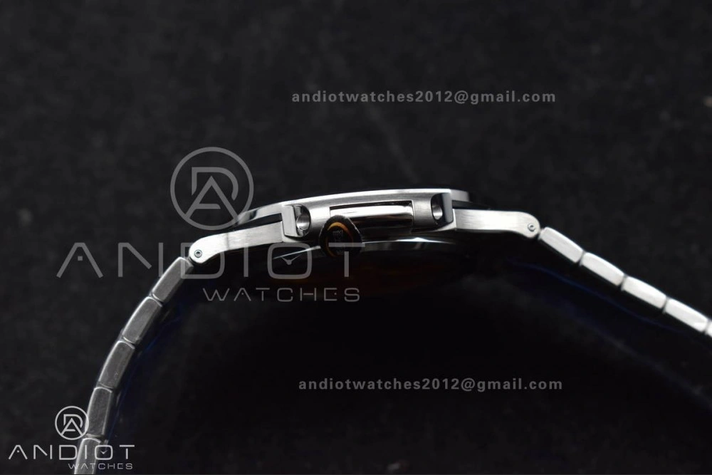 Nautilus 5811 1A 3KF 1:1 Best Edition Blue Textured Dial on SS Bracelet A330 Super Clone Functional 379