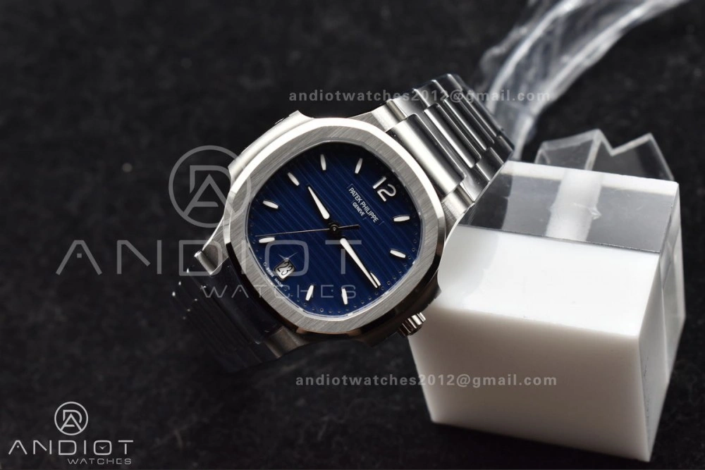 Trendsetting Nautilus 7118 3KF 1:1 Best Edition Blue Textured Dial on SS Bracelet A324 Super Clone V 362