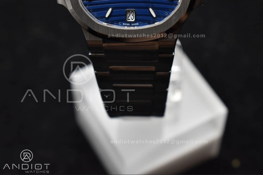 Trendsetting Nautilus 7118 3KF 1:1 Best Edition Blue Textured Dial on SS Bracelet A324 Super Clone V 362