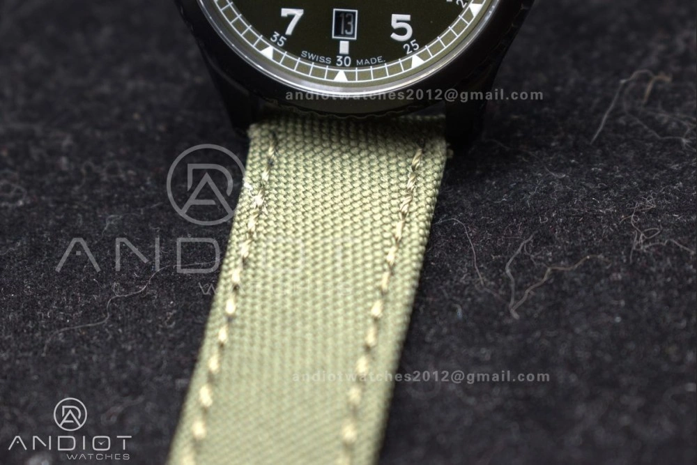 Elegant Navitimer 8 Automatic 41mm PVD TF 1:1 Best Edition Green Dial on Green Nylon Strap A 190
