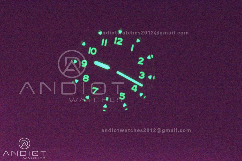 Elegant Navitimer 8 Automatic 41mm PVD TF 1:1 Best Edition Green Dial on Green Nylon Strap A 190