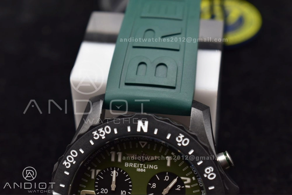 Versatile OF Factory Breilting Endurance Pro 44mm Green 922