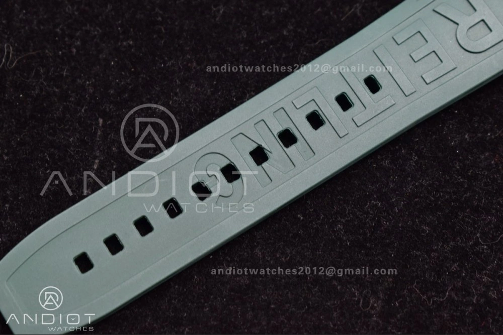 Versatile OF Factory Breilting Endurance Pro 44mm Green 922