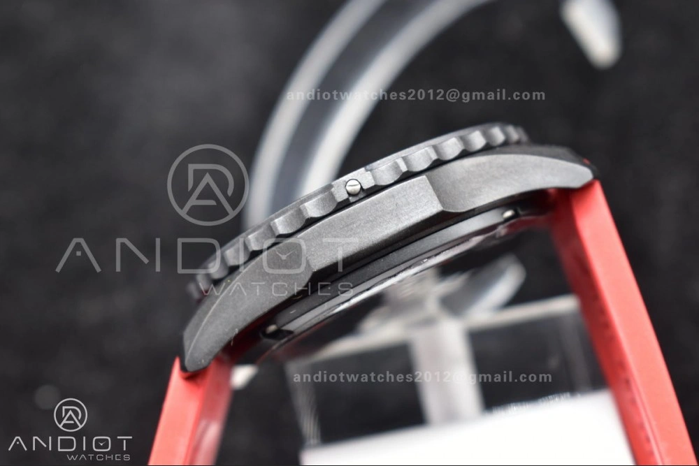 NewStyle OF Factory Breilting Endurance Pro 44mm 193