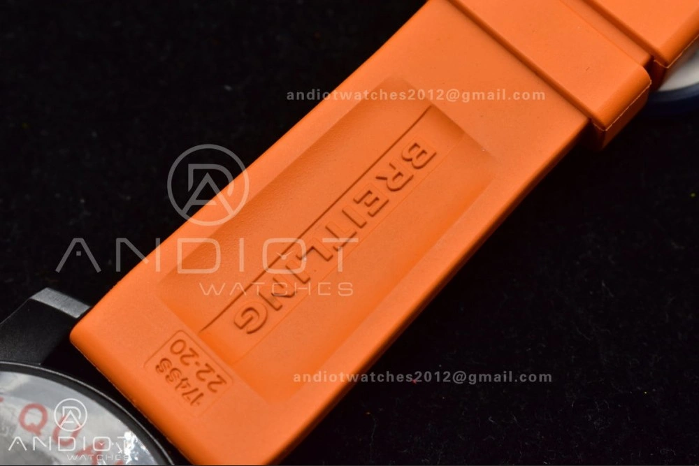 Refined OF Factory Breilting Endurance Pro 44mm 919