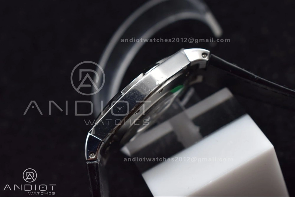 Overseas SS 8F Maker Black Dial on Black Rubber Strap GoodFit 932