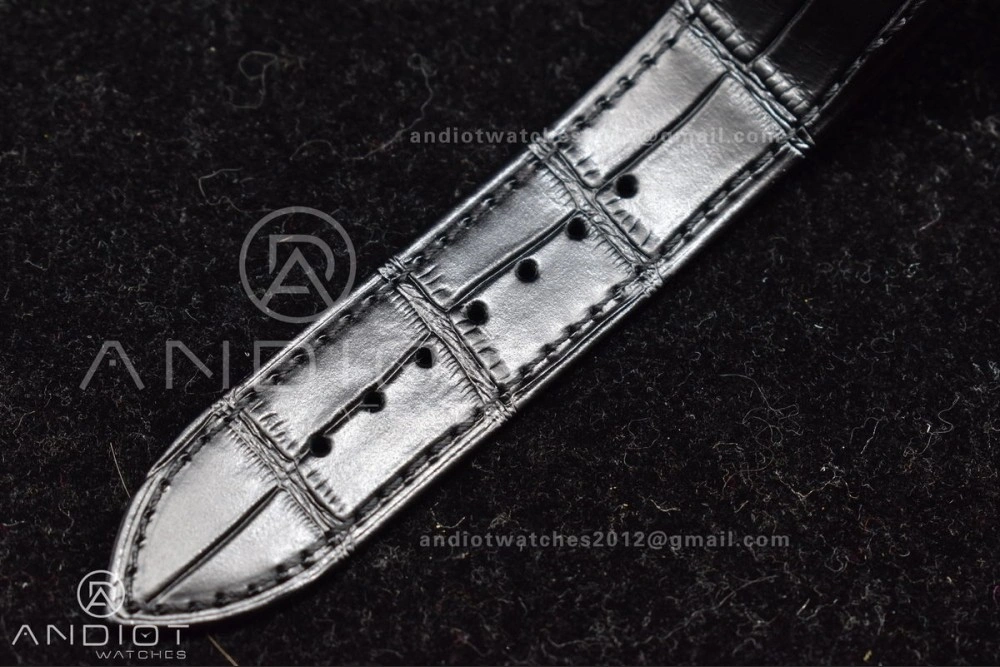 Overseas SS 8F Maker Black Dial on Black Rubber Strap GoodFit 932