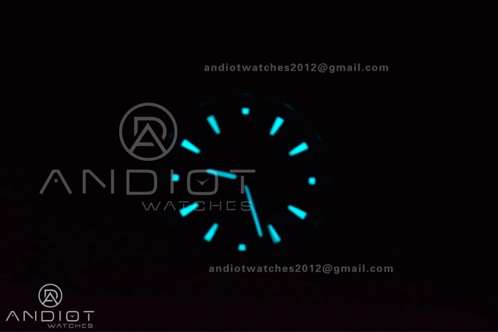 Overseas SS 8F Maker Black Dial on Black Rubber Strap GoodFit 932