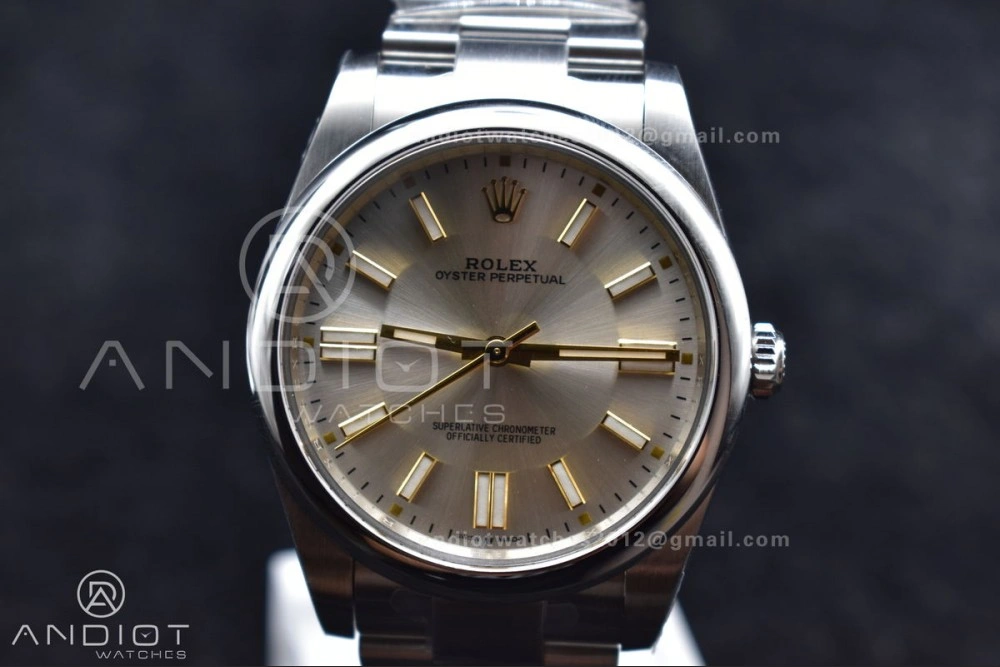SunProtective Oyster Perpetual 124300 41mm Clean 1:1 Best Edition 904L Steel Silver Dial VR 935