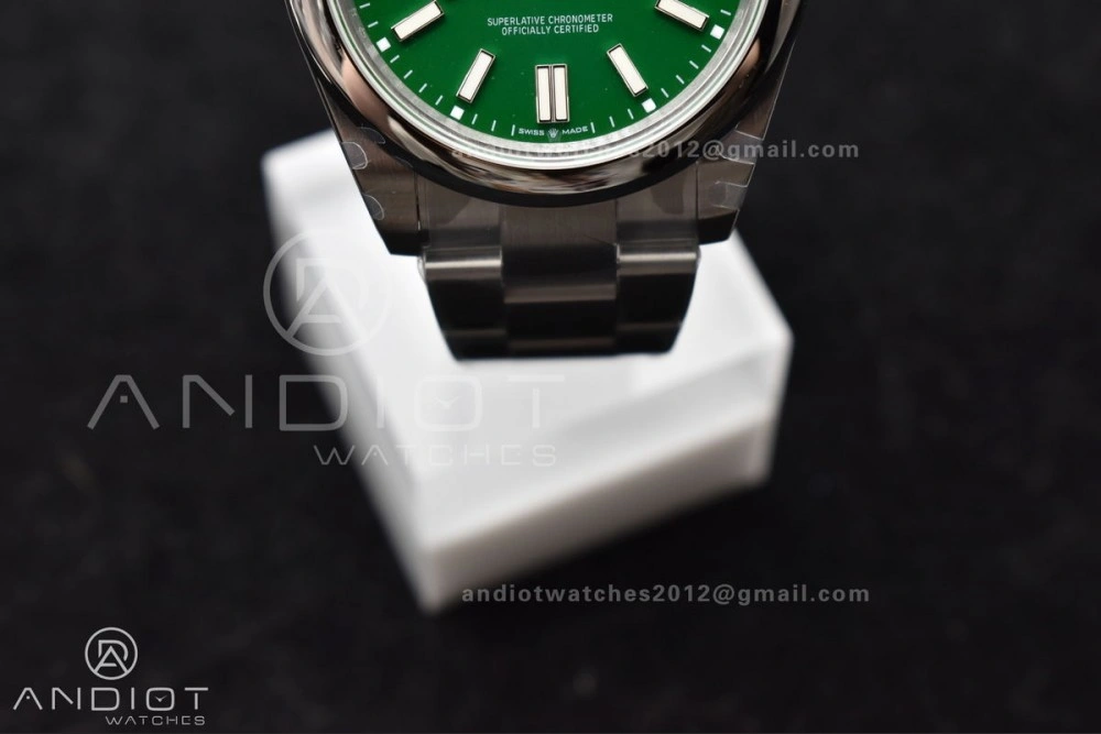 Oyster Perpetual 124300 41mm DIWF 1:1 Best Edition 904L Steel Green Dial A Tailored 942