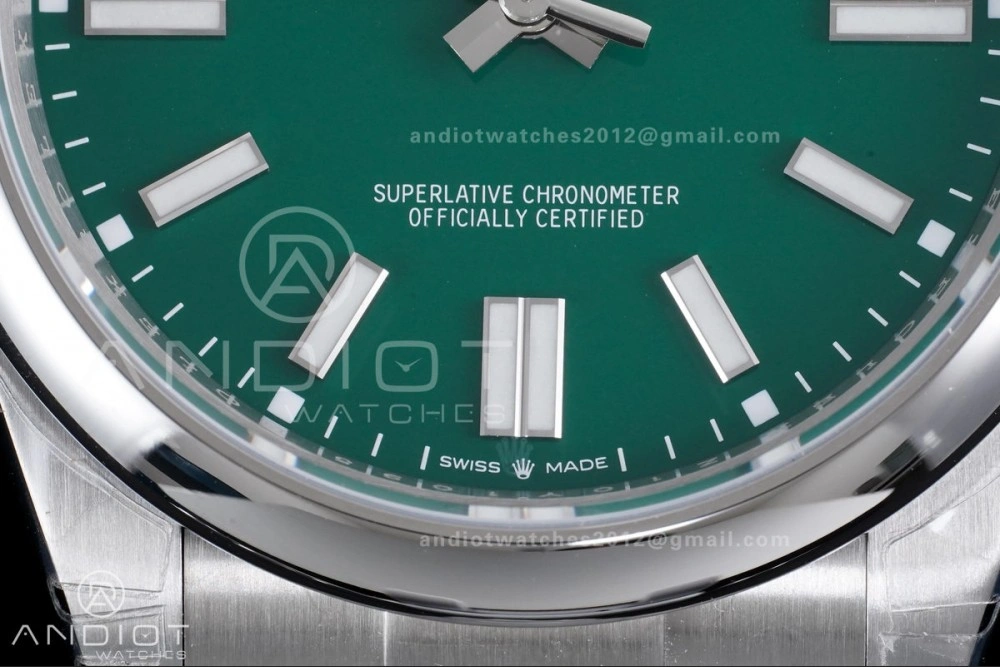 Oyster Perpetual 124300 41mm VSF 1:1 Best Edition 904L Steel Green Dial DD3230 V Affordable 945