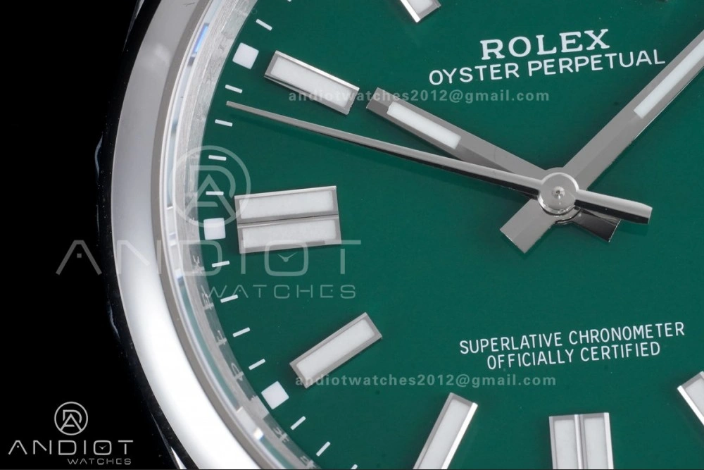 Oyster Perpetual 124300 41mm VSF 1:1 Best Edition 904L Steel Green Dial DD3230 V Affordable 945