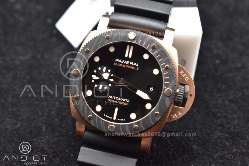 Sustainable PAM1070 W SBF 1:1 Best Edition Black Dial on Black Rubber Strap P 322