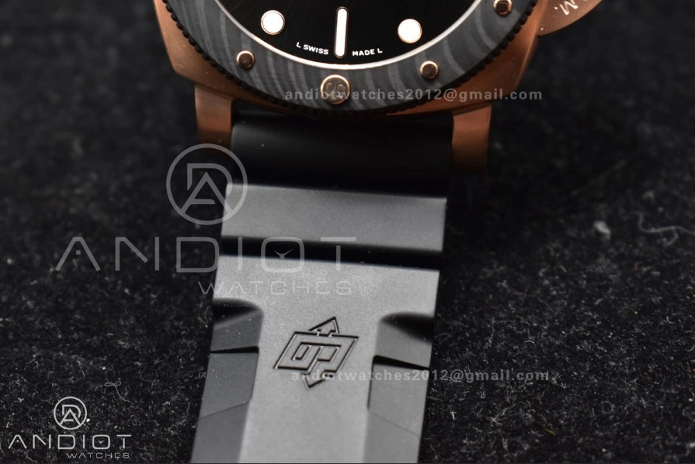 PAM1070 W SBF 1:1 Best Edition Black Dial on Black Rubber Strap P Unisex 434