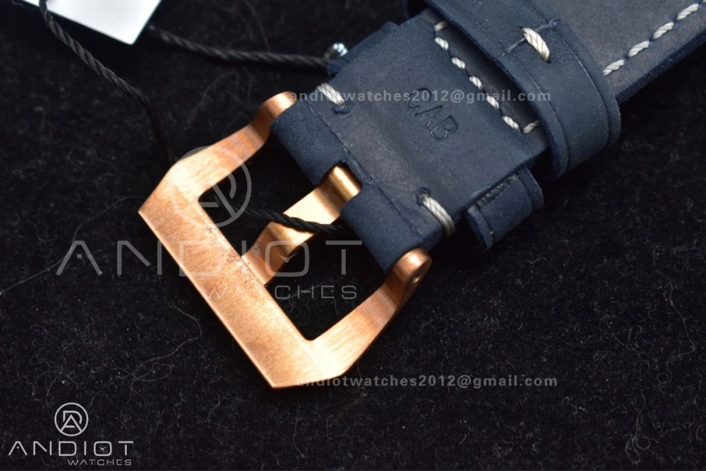 Versatile PAM1074 W Bronzo VSF 1:1 Best Edition Blue Dial on Blue Calfskin Strap P.900 Clone 331