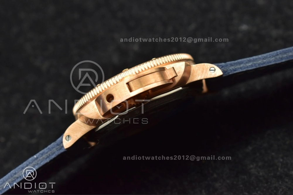 Versatile PAM1074 W Bronzo VSF 1:1 Best Edition Blue Dial on Blue Calfskin Strap P.900 Clone 331