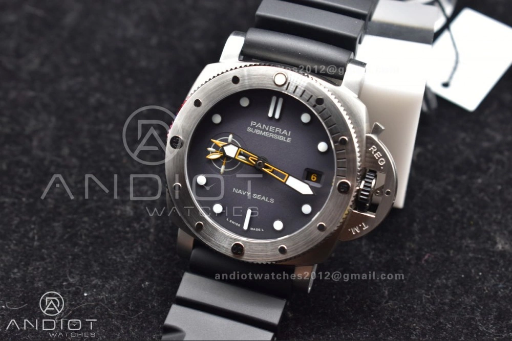 PAM1323 VSF 1:1 Best Edition Grey Dial On Black Rubber Strap P Affordable 348