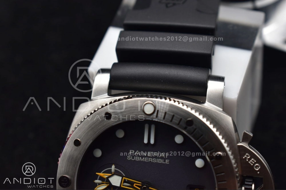 Unique PAM1323 VSF 1:1 Best Edition Grey Dial On Black Rubber Strap P 988